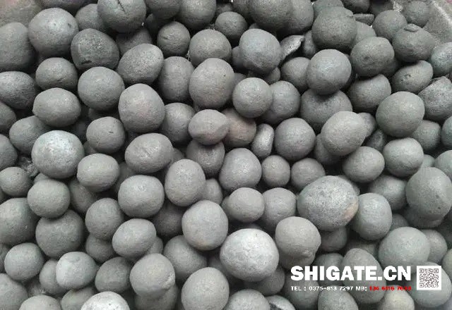 炼铁过程实质上是将铁从其自然形态——矿石等含铁化合物中还原出来的过程。炼铁方法主要有高炉法、直接还原法、熔融还原法等,其原理是矿石在特定的气氛中(还原物质CO、H2、C;适宜温度等)通过物化反应获取还原后的生铁。生铁除了少部分用于铸造外,绝大部分是作为炼钢原料。 高炉炼铁是现代炼铁的主要方法,钢铁生产中的重要环节。这种方法是由古代竖炉炼铁发展、改进而成的。尽管世界各国研究发展了很多新的炼铁法,但由于高炉炼铁技术经济指标良好,工艺简单,生产量大,劳动生产率高,能耗低,这种方法生产的铁仍占世界铁总产量的95%以上。 炼铁工艺是是将含铁原料(烧结矿、球团矿或铁矿)、燃料(焦炭、煤粉等)及其它辅助原料(石灰石、白云石、锰矿等)按一定比例自高炉炉顶装入高炉,并由热风炉在高炉下部沿炉周的风口向高炉内鼓入热风助焦炭燃烧(有的高炉也喷吹煤粉、重油、天然气等辅助燃料),在高温下焦炭中的碳同鼓入空气中的氧燃烧生成的一氧化碳和氢气。 原料、燃料随着炉内熔炼等过程的进行而下降,在炉料下降和上升的煤气相遇,先后发生传热、还原、熔化、脱炭作用而生成生铁,铁矿石原料中的杂质与加入炉内的熔剂相结合而成渣,炉底铁水间断地放出装入铁水罐,送往炼钢厂。同时产生高炉煤气,炉渣两种副产品,高炉渣铁主要矿石中不还原的杂质和石灰石等熔剂结合生成,自渣口排出后,经水淬处理后全部作为水泥生产原料;产生的煤气从炉顶导出,经除尘后,作为热风炉、加热炉、焦炉、锅炉等的燃料。 炼铁过程实质上是将铁从其自然形态——矿石等含铁化合物中还原出来的过程。炼铁方法主要有高炉法、直接还原法、熔融还原法等,其原理是矿石在特定的气氛中(还原物质CO、H2、C;适宜温度等)通过物化反应获取还原后的生铁。生铁除了少部分用于铸造外,绝大部分是作为炼钢原料。 高炉炼铁是现代炼铁的主要方法,钢铁生产中的重要环节。这种方法是由古代竖炉炼铁发展、改进而成的。尽管世界各国研究发展了很多新的炼铁法,但由于高炉炼铁技术经济指标良好,工艺简单,生产量大,劳动生产率高,能耗低,这种方法生产的铁仍占世界铁总产量的95%以上。 炼铁工艺是是将含铁原料(烧结矿、球团矿或铁矿)、燃料(焦炭、煤粉等)及其它辅助原料(石灰石、白云石、锰矿等)按一定比例自高炉炉顶装入高炉,并由热风炉在高炉下部沿炉周的风口向高炉内鼓入热风助焦炭燃烧(有的高炉也喷吹煤粉、重油、天然气等辅助燃料),在高温下焦炭中的碳同鼓入空气中的氧燃烧生成的一氧化碳和氢气。 原料、燃料随着炉内熔炼等过程的进行而下降,在炉料下降和上升的煤气相遇,先后发生传热、还原、熔化、脱炭作用而生成生铁,铁矿石原料中的杂质与加入炉内的熔剂相结合而成渣,炉底铁水间断地放出装入铁水罐,送往炼钢厂。同时产生高炉煤气,炉渣两种副产品,高炉渣铁主要矿石中不还原的杂质和石灰石等熔剂结合生成,自渣口排出后,经水淬处理后全部作为水泥生产原料;产生的煤气从炉顶导出,经除尘后,作为热风炉、加热炉、焦炉、锅炉等的燃料。